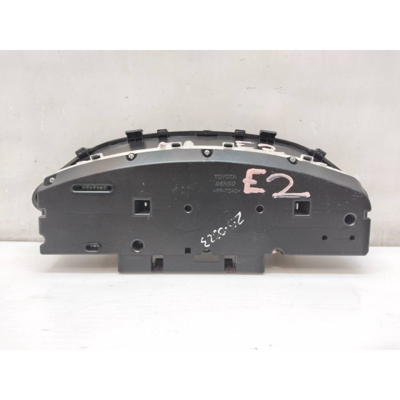 Recambio de cuadro instrumentos para toyota yaris ts referencia OEM IAM 838000DG10 - Negro 3