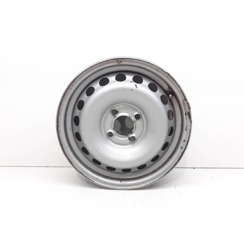 Recambio de llanta para renault kangoo profesional referencia OEM IAM 363143  
