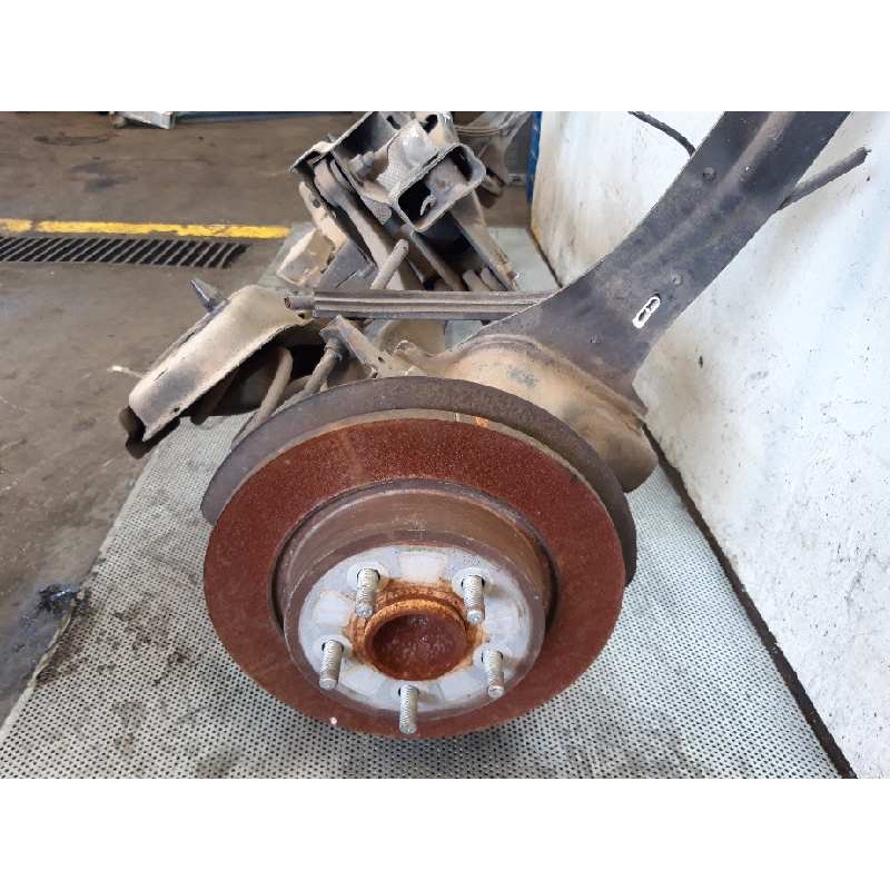 Recambio de puente trasero para volvo s40 berlina 2.0 diesel cat referencia OEM IAM 4
