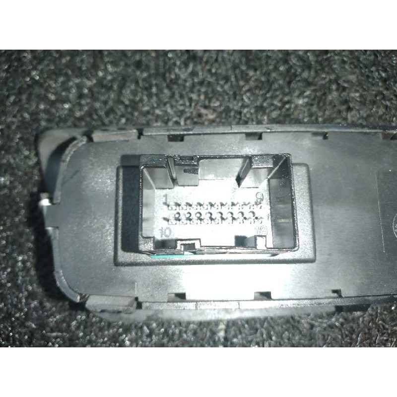 Recambio de mando elevalunas delantero izquierdo para fiat stilo (192) 1.9 multijet 120 racing (04.2006) referencia OEM IAM - Negro 3