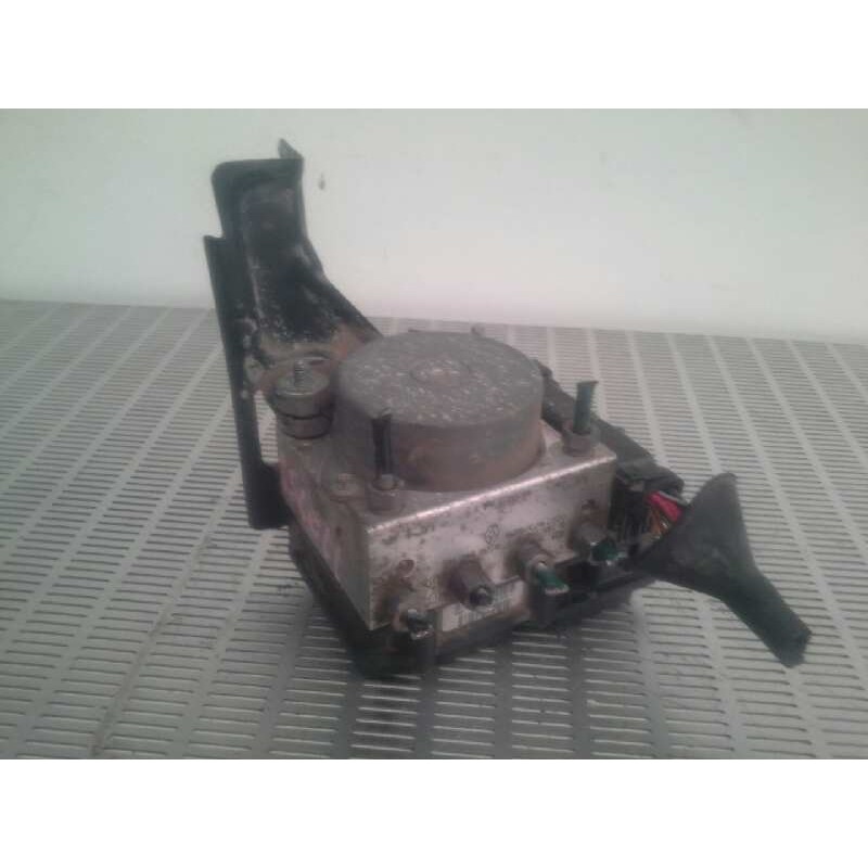 Recambio de abs para renault clio iii 1.5 dci diesel cat referencia OEM IAM 0265232077 07071830319 8200747140 / BOSCH