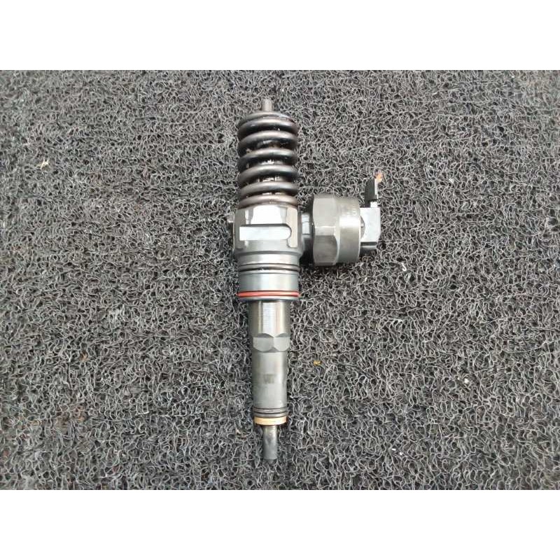 Recambio de inyector para audi a4 berlina (b5) 1.9 tdi referencia OEM IAM 0414720007 BOSCH 038130073F