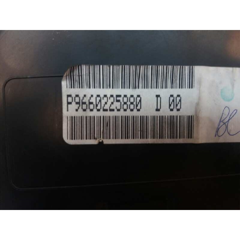 Recambio de cuadro instrumentos para citroën c3 1.4 hdi sx referencia OEM IAM 9660225880 2