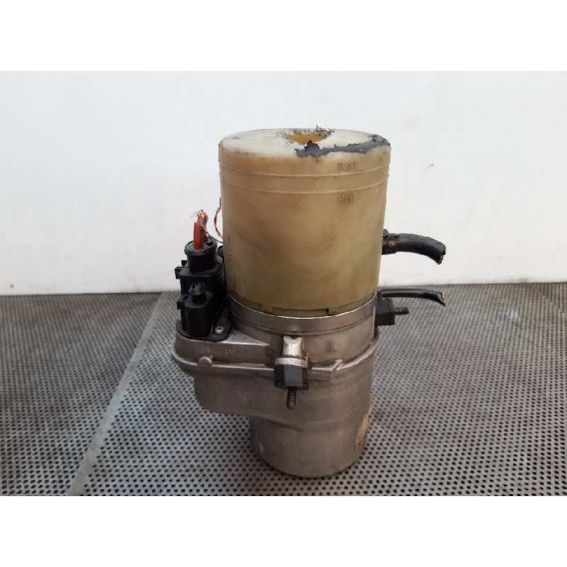 Recambio de bomba direccion para audi a2 (8z) 1.4 tdi colour.storm referencia OEM IAM   