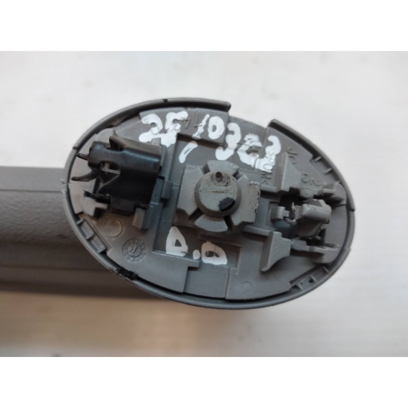 Recambio de parasol derecho para toyota yaris ts referencia OEM IAM - Negro 2