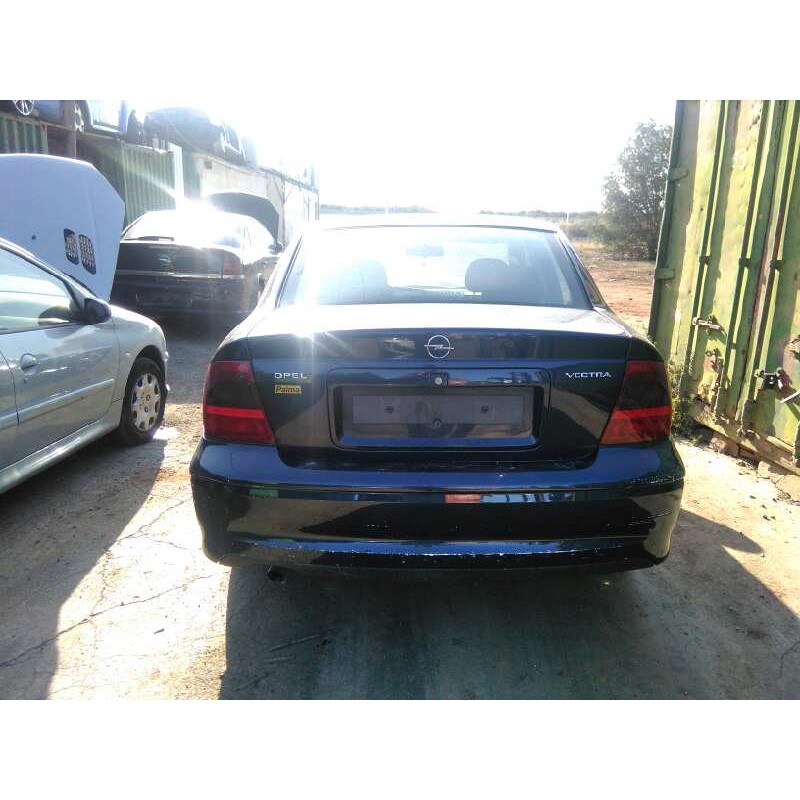 opel vectra b berlina del año 2002