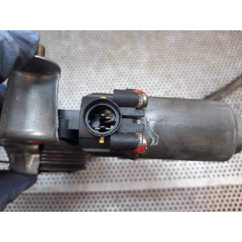 Recambio de elevalunas delantero izquierdo para renault megane i scenic (ja0) 1.9 d alize referencia OEM IAM - Rojo 4