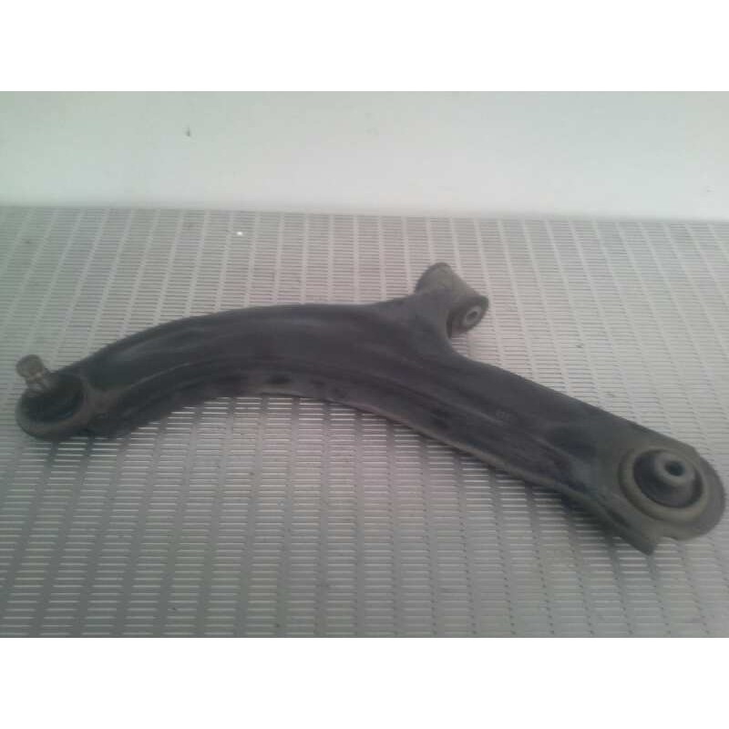 Recambio de brazo suspension inferior delantero izquierdo para renault clio iii 1.5 dci diesel cat referencia OEM IAM   
