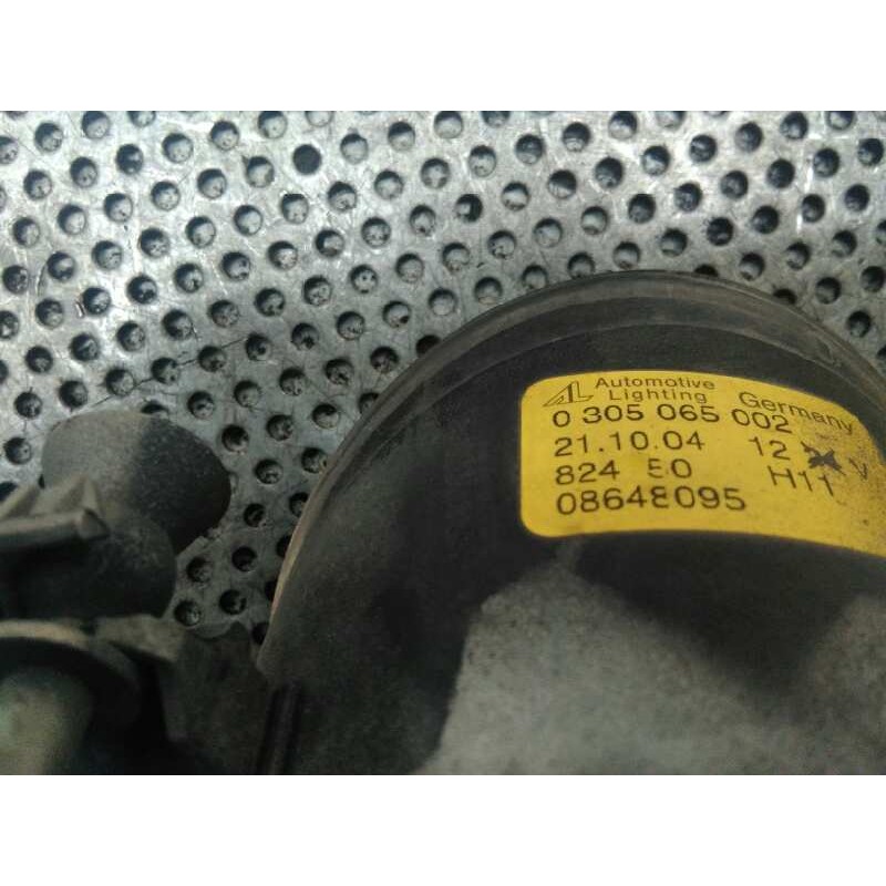 Recambio de faro antiniebla derecho para volvo s40 berlina 2.0 diesel cat referencia OEM IAM 0305065002 08648095 2
