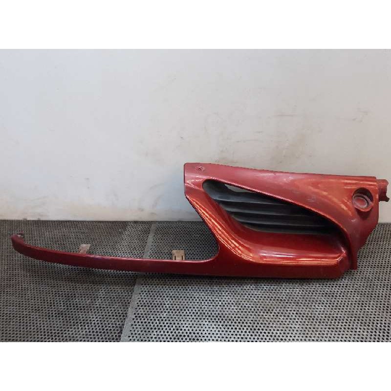 Recambio de rejilla delantera para renault megane i scenic (ja0) 1.9 d alize referencia OEM IAM   