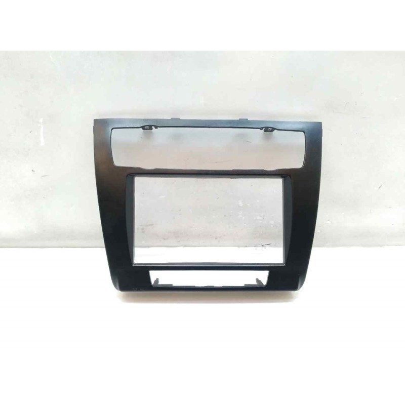 Recambio de consola central para bmw serie 1 berlina (e81/e87) 118d referencia OEM IAM RF2810230702  