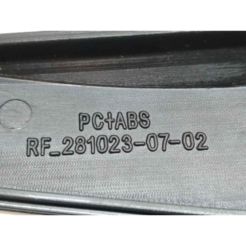 Recambio de consola central para bmw serie 1 berlina (e81/e87) 118d referencia OEM IAM RF2810230702 - Blanco 3
