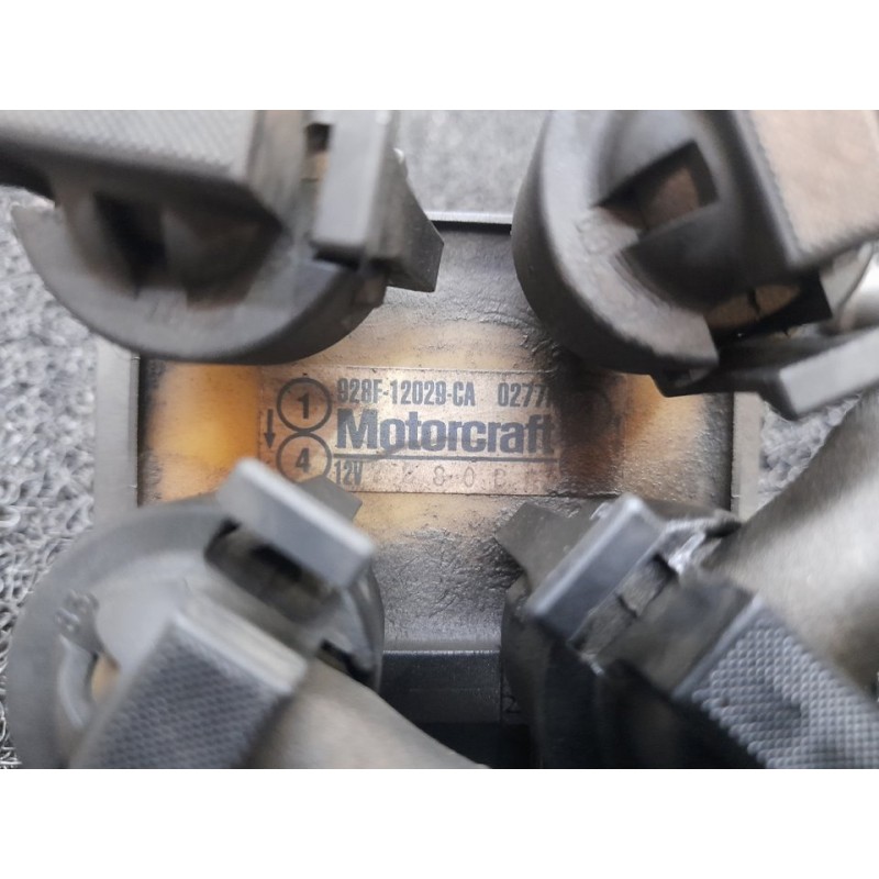 Recambio de bobina encendido para ford fiesta berlina quarz referencia OEM IAM 928F12029CA  MOTOCRAFF 2