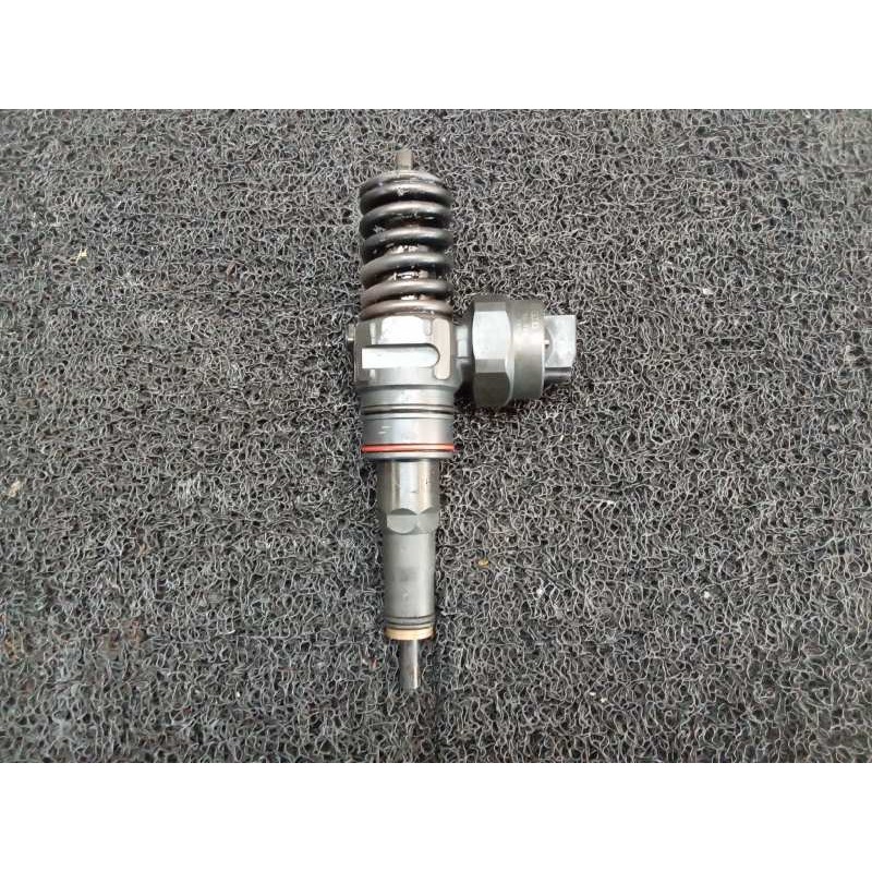 Recambio de inyector para audi a4 berlina (b5) 1.9 tdi referencia OEM IAM 0414720007 BOSCH 038130073F