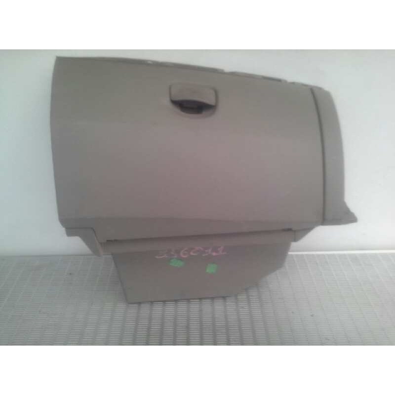Recambio de guantera para renault clio iii 1.5 dci diesel cat referencia OEM IAM   