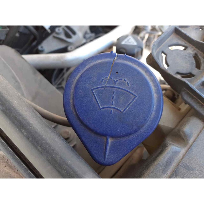 Recambio de deposito limpia para peugeot 3008 allure referencia OEM IAM 2