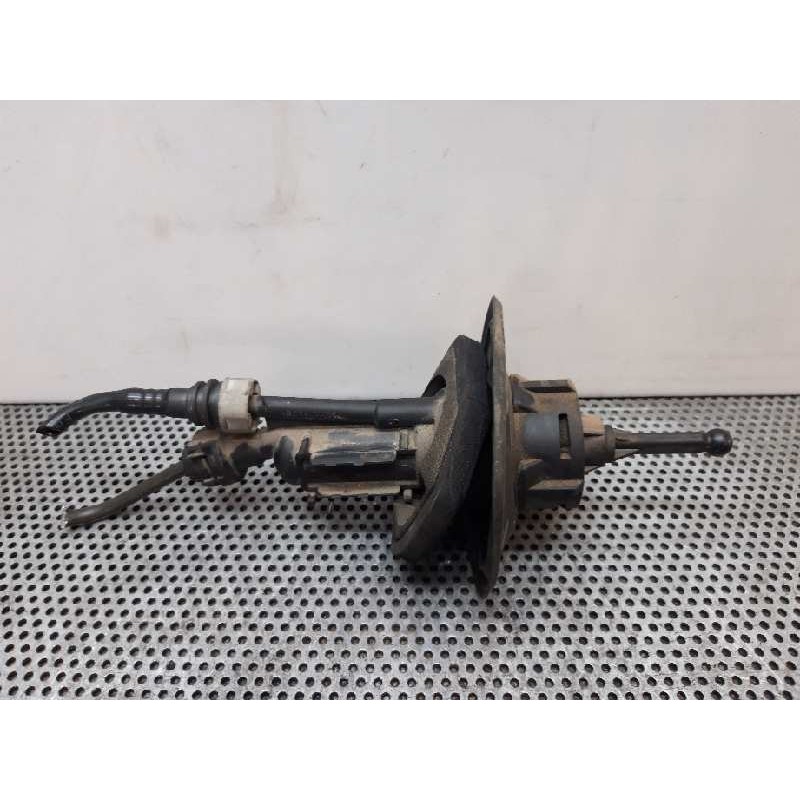 Recambio de bomba embrague para volvo s40 berlina 2.0 diesel cat referencia OEM IAM S4MZD  FOMOCO