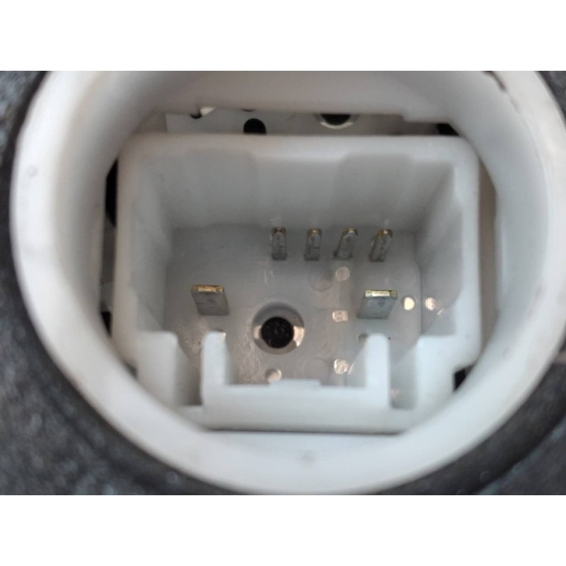Recambio de cerradura puerta delantera izquierda para toyota yaris ts referencia OEM IAM 1D - Negro 2