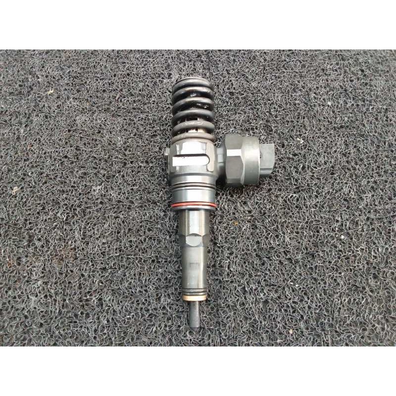 Recambio de inyector para audi a4 berlina (b5) 1.9 tdi referencia OEM IAM 0414720007 BOSCH 038130073F
