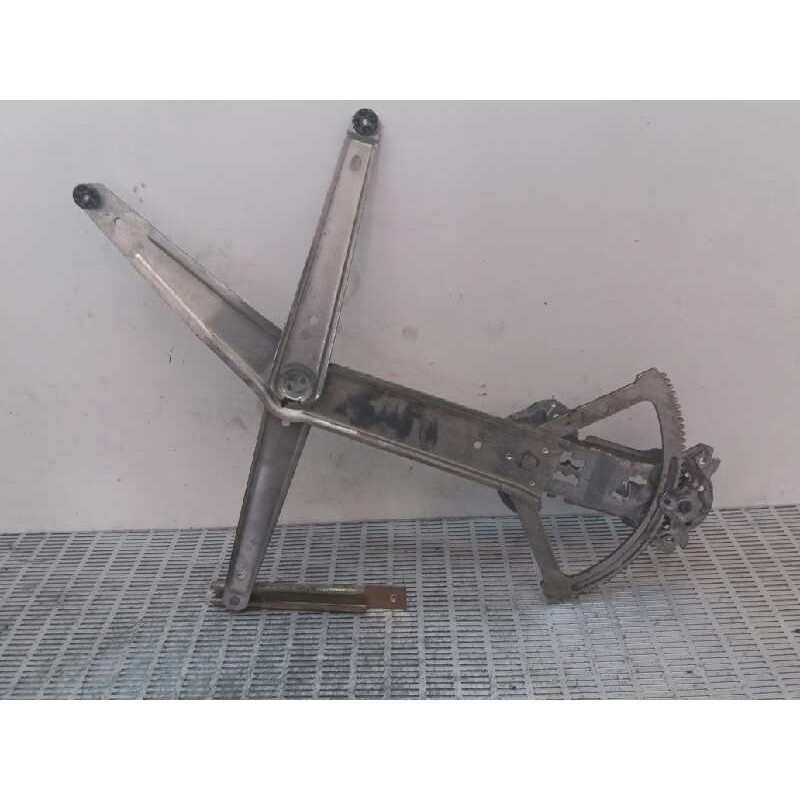 Recambio de elevalunas delantero derecho para mercedes-benz mb 180 2.4d referencia OEM IAM - Blanco 2