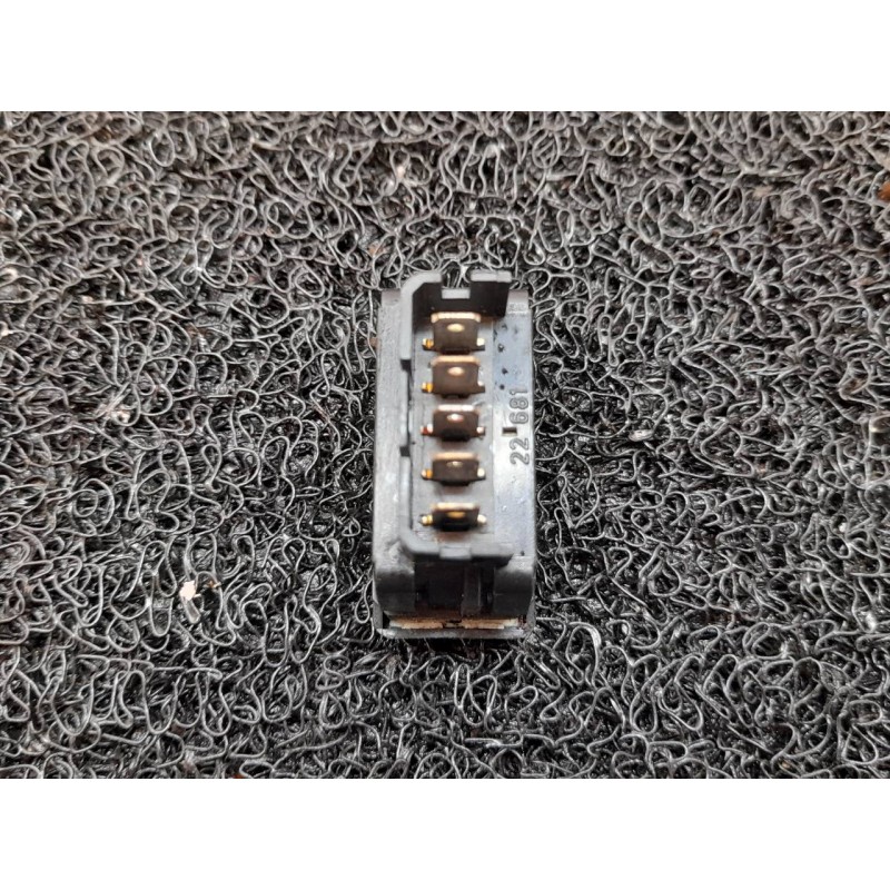 Recambio de mando elevalunas delantero derecho para peugeot 106 (s2) max d referencia OEM IAM 3