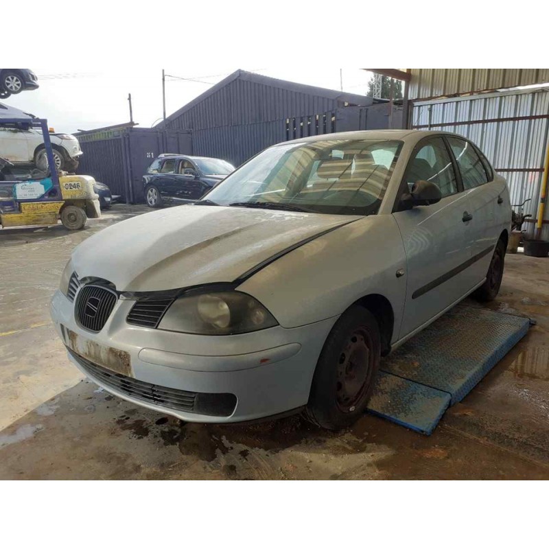 seat cordoba berlina (6l2) del año 2003