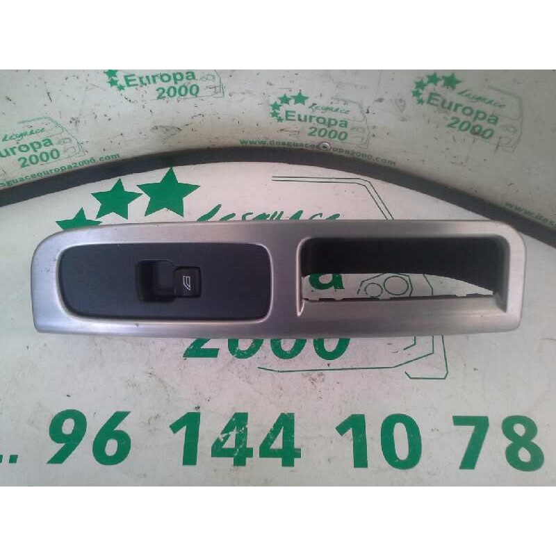 Recambio de mando elevalunas delantero derecho para volvo s40 berlina 2.0 diesel cat referencia OEM IAM   