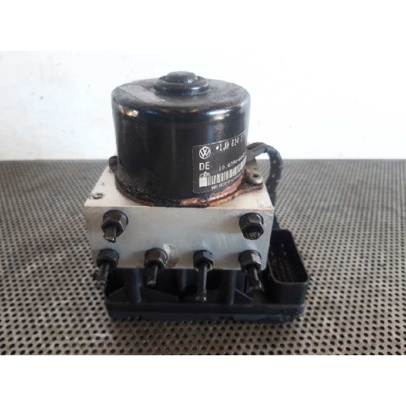 Recambio de abs para volkswagen golf iv berlina (1j1) 1.9 tdi referencia OEM IAM 1J09073796 1J0614117C 10020401424