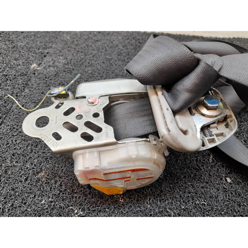Recambio de cinturon seguridad delantero derecho para suzuki swift berlina (mz) gl (3-ptas.) referencia OEM IAM 060217 - Negro 2