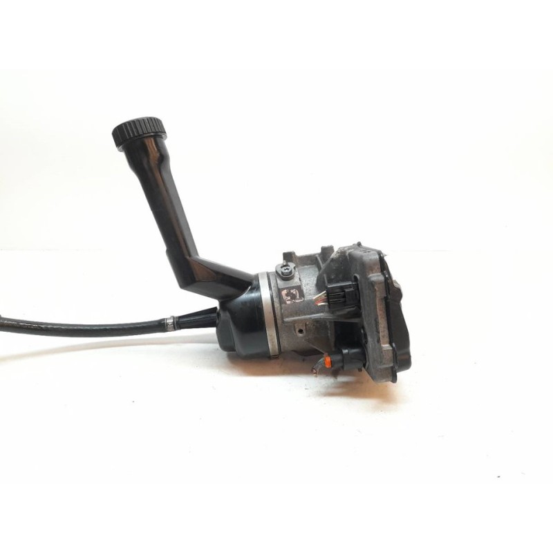 Recambio de bomba direccion para peugeot 308 sw sport referencia OEM IAM 9684979180 A0015321 