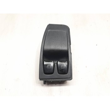 MANDO ELEVALUNAS DELANTERO IZQUIERDO A4518204210 A4518204110 