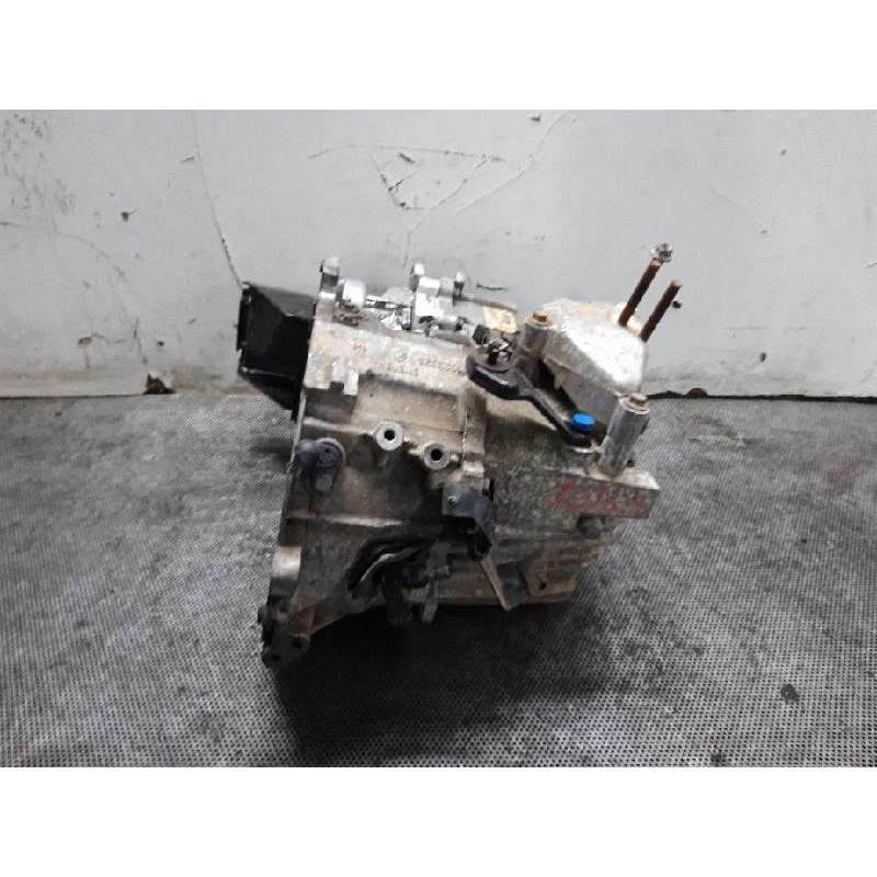 Recambio de caja cambios para volvo s40 berlina 1.9 diesel cat referencia OEM IAM P30611799 799M56L2 