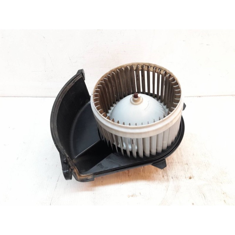 Recambio de motor calefaccion para renault kangoo emotion referencia OEM IAM 173830100 DENSO 4