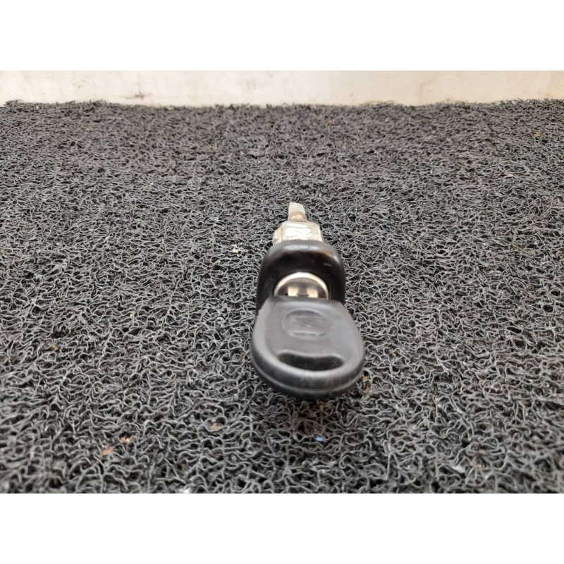 Recambio de bombin puerta delantera izquierda para seat arosa (6h1) stella referencia OEM IAM   