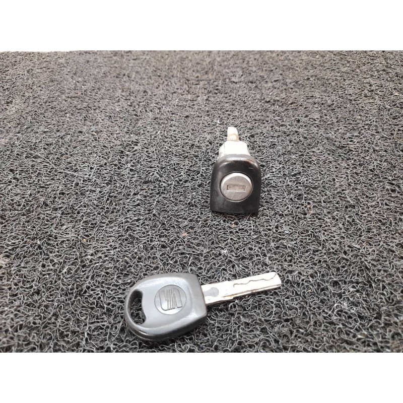Recambio de bombin puerta delantera izquierda para seat arosa (6h1) stella referencia OEM IAM 2
