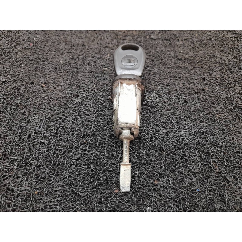 Recambio de bombin puerta delantera izquierda para seat arosa (6h1) stella referencia OEM IAM 3