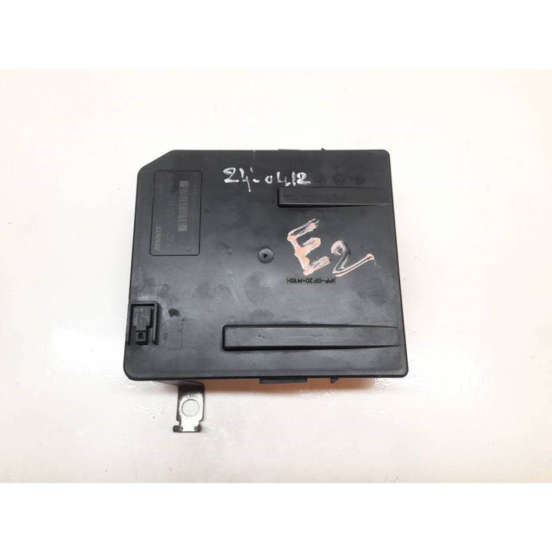Recambio de caja reles / fusibles para renault megane ii berlina 3p confort dynamique referencia OEM IAM 8200481866J - Azul 2