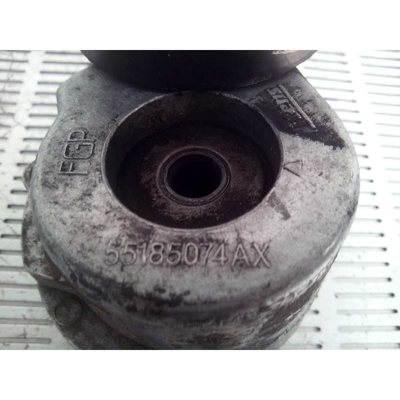 Recambio de tensor correa auxiliar para opel corsa d 1.3 16v cdti referencia OEM IAM 55185074AX - Blanco 2