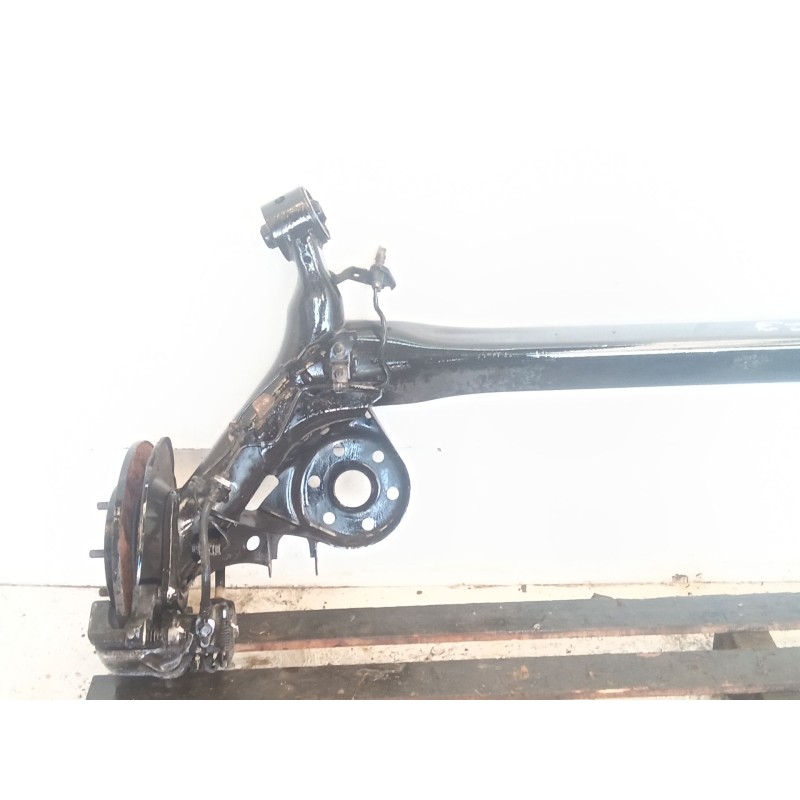 Recambio de puente trasero para toyota auris active referencia OEM IAM 2