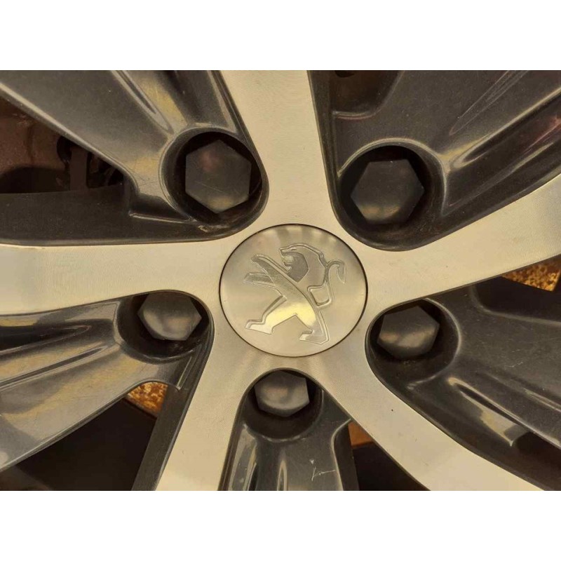 Recambio de mangueta delantera izquierda para peugeot 3008 allure referencia OEM IAM   