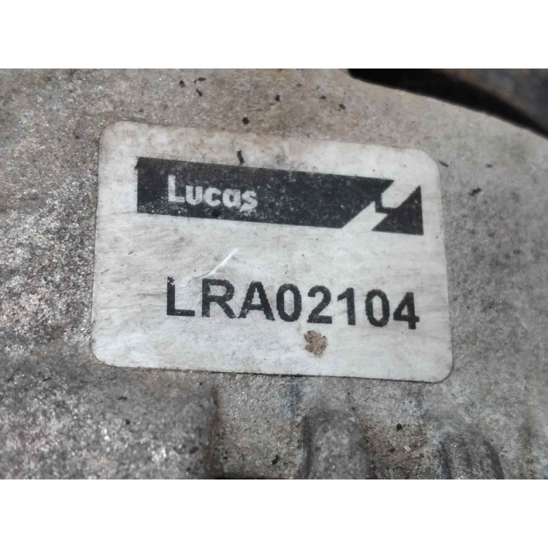 Recambio de alternador para hyundai santa fe (sm) 2.0 gls crdi 4x4 referencia OEM IAM LRA02104 131102 P0264902 2