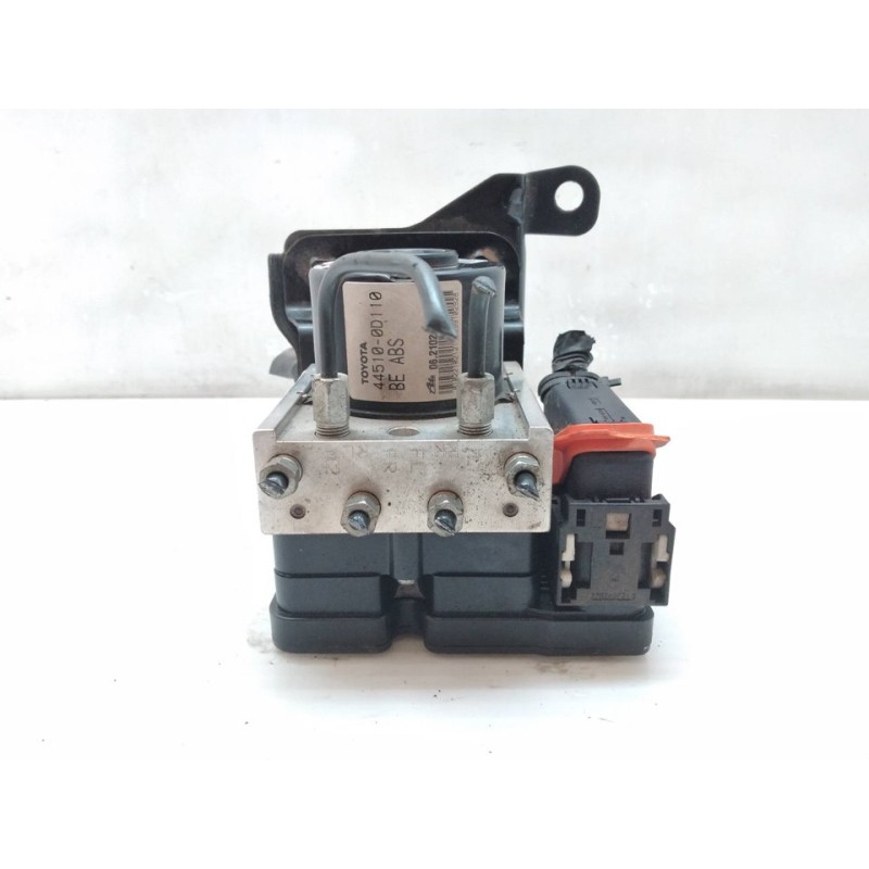 Recambio de abs para toyota yaris ts referencia OEM IAM 445100D110 06210212114 ATE