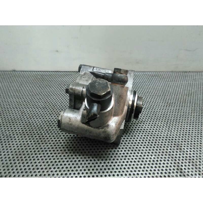 Recambio de bomba direccion para renault master combi desde '98 2.5 diesel referencia OEM IAM 7700300535E - Blanco 4