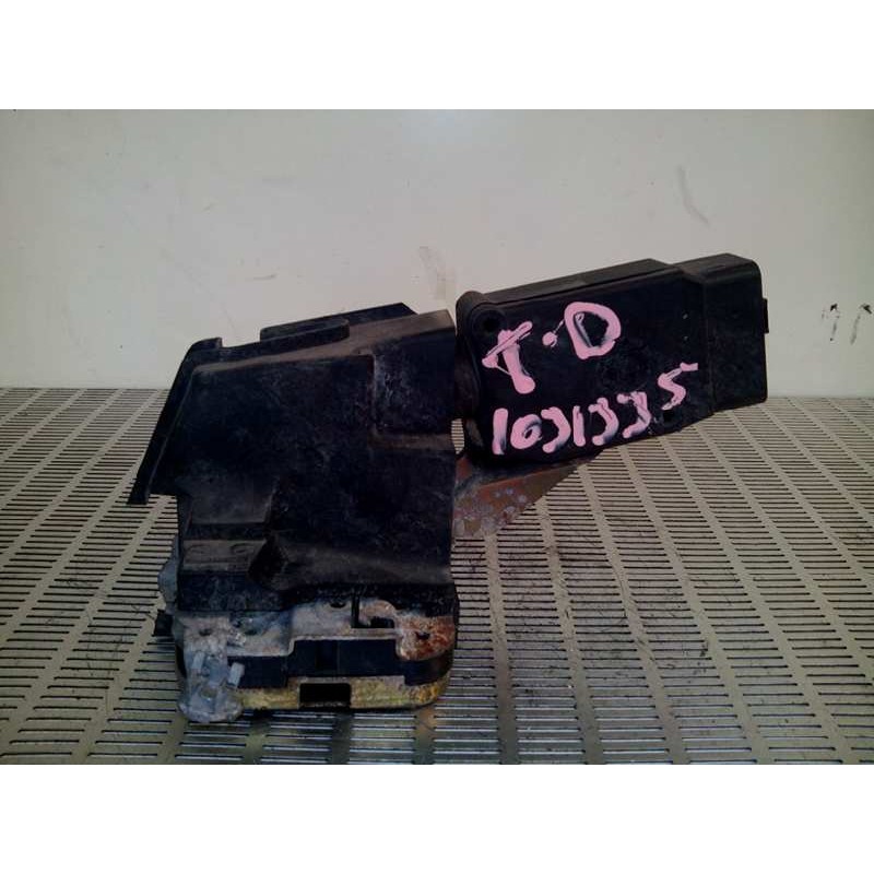 Recambio de cerradura puerta trasera derecha para mitsubishi carisma berlina 4 (da0) 1.6 cat referencia OEM IAM 387 9728 