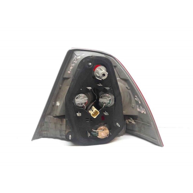 Recambio de piloto trasero izquierdo para toyota corolla (e12) 1.4 d-4d terra sedán referencia OEM IAM - Blanco 2