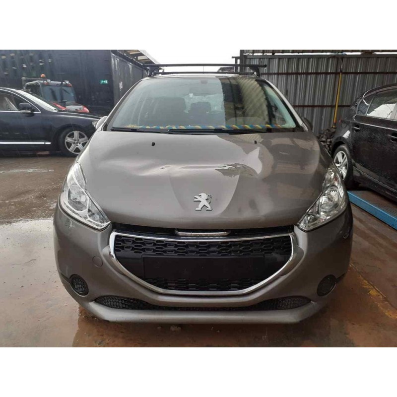 peugeot 208 del año 2013