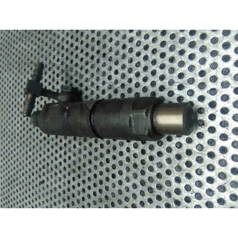 Recambio de inyector para renault master combi desde '98 2.5 diesel referencia OEM IAM KBE58S8 - Blanco 3