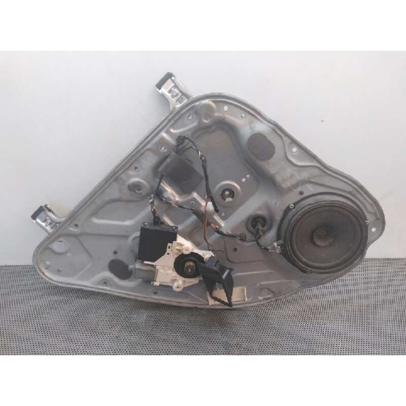 Recambio de elevalunas trasero izquierdo para ford focus berlina (cap) 1.6 tdci cat referencia OEM IAM - Azul 2