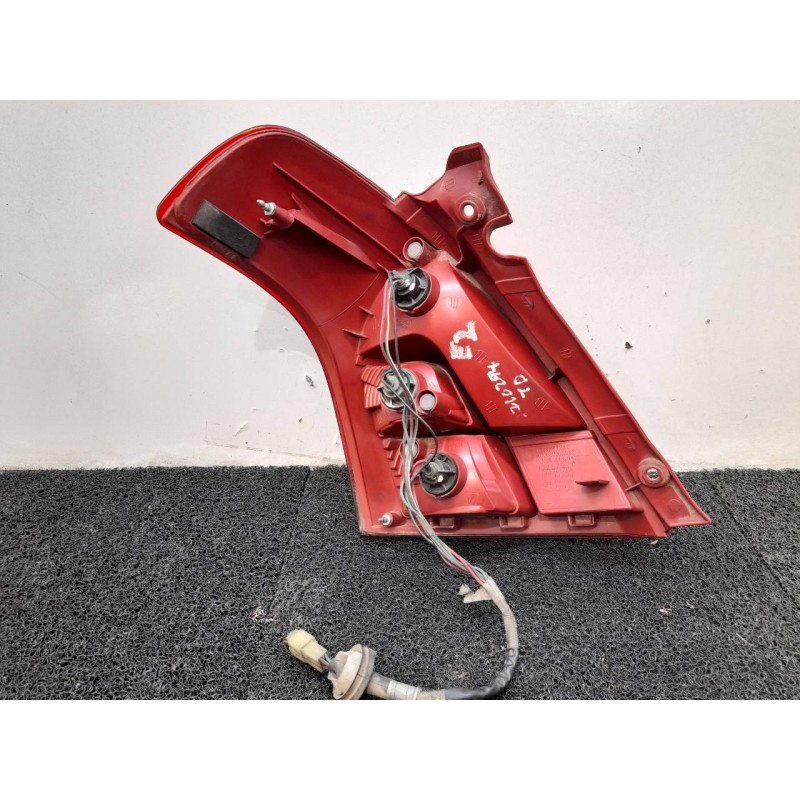 Recambio de piloto trasero derecho para suzuki swift berlina (mz) gl (3-ptas.) referencia OEM IAM 00757970 - Negro 2