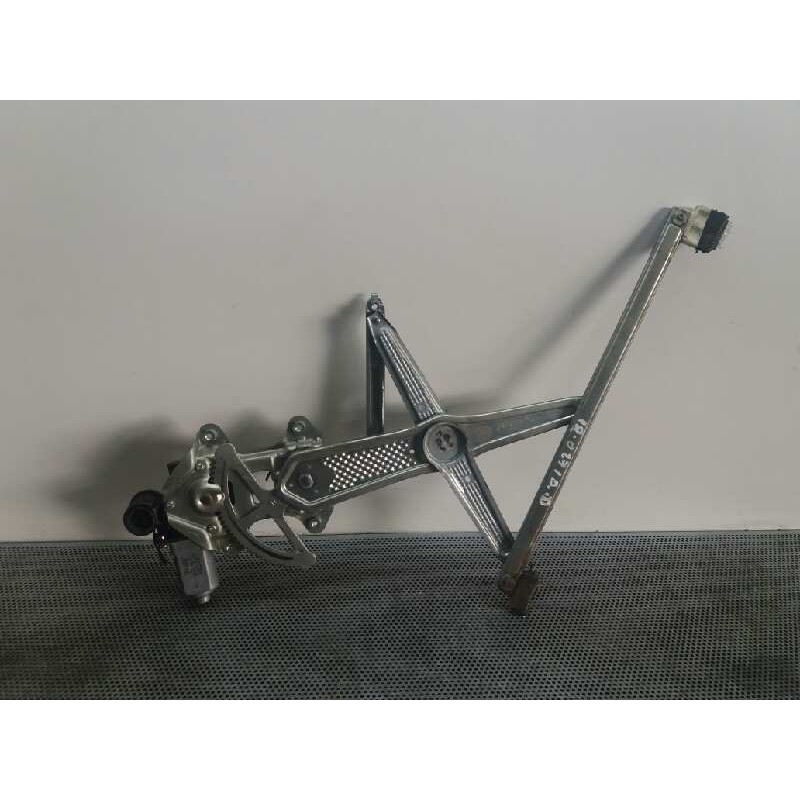 Recambio de elevalunas delantero derecho para toyota yaris (ncp1/nlp1/scp1) 1.3 linea luna referencia OEM IAM   